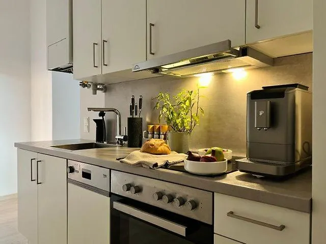Apartment Servus Homes - Metro Stadthalle - Calling Vienna