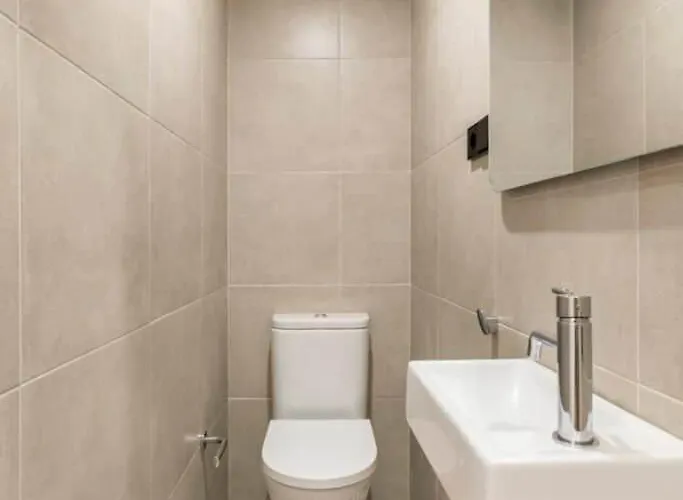Servus Homes - Metro Stadthalle - Calling Apartment *