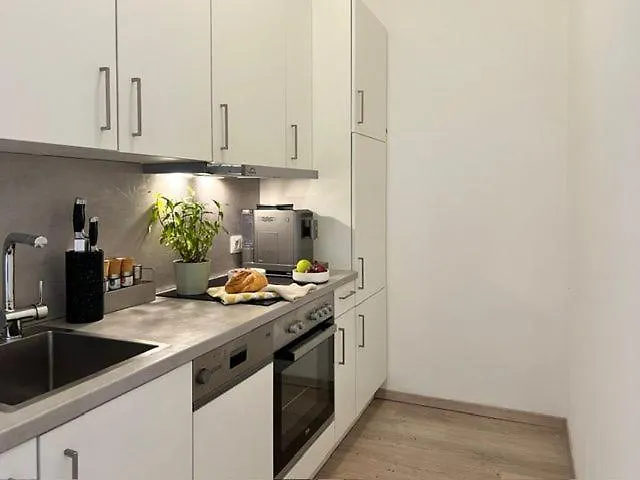 Apartment Servus Homes - Metro Stadthalle - Calling Vienna