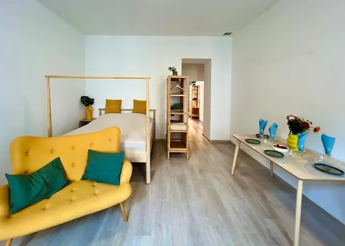 Apartment Servus Homes - Metro Stadthalle - Calling Vienna